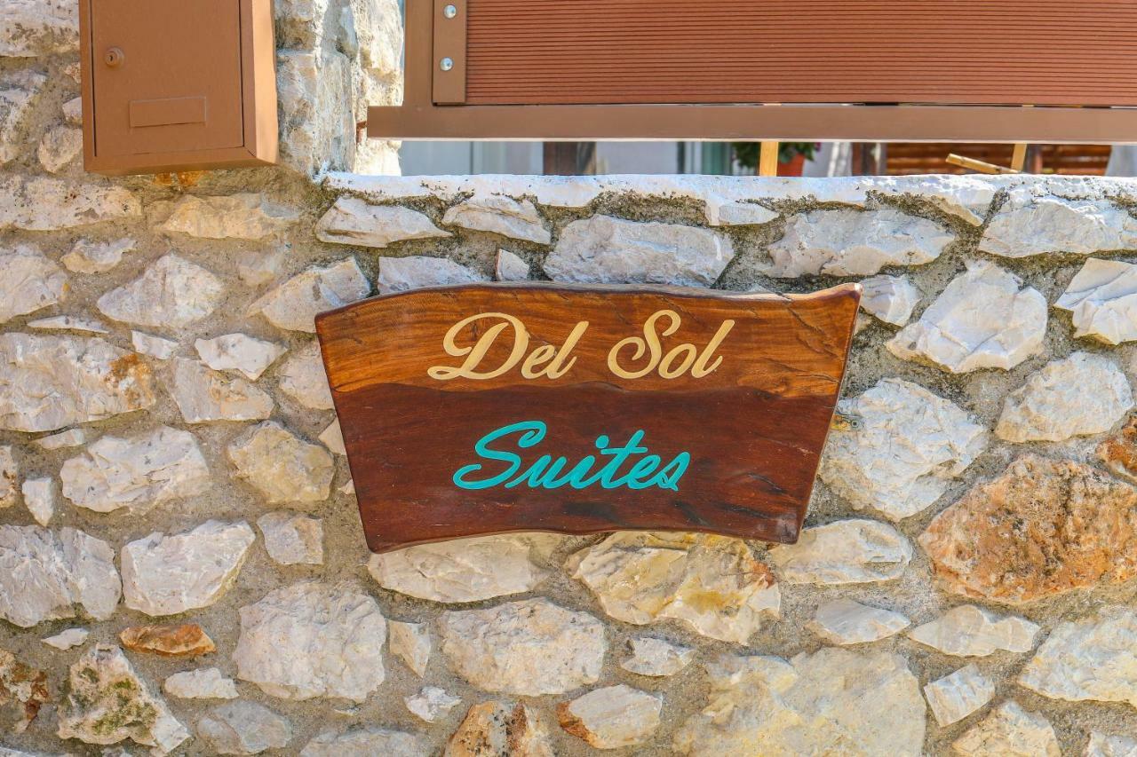 Del Sol Suites Skiathos-stad Buitenkant foto